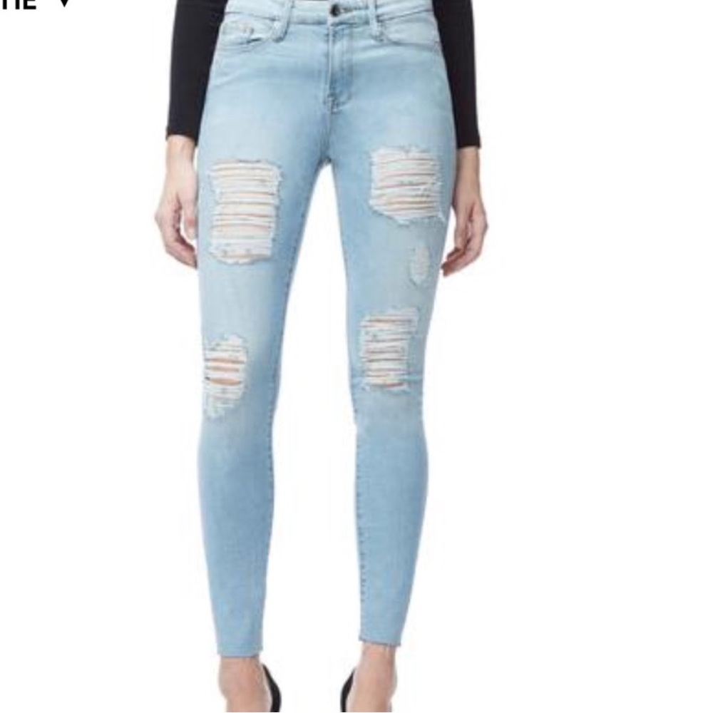 Good American distressed skinny jeans
#1